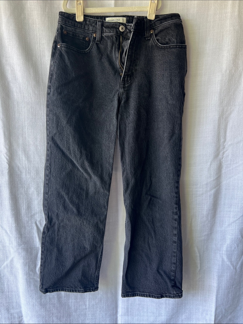 Abercrombie & Fitch Vintage Straight High Rise Women's Jeans in Black